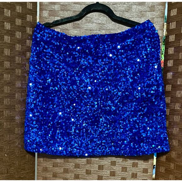 Sequin Bodycon Mini Skirt- Size 16-18 - Picture 2 of 4